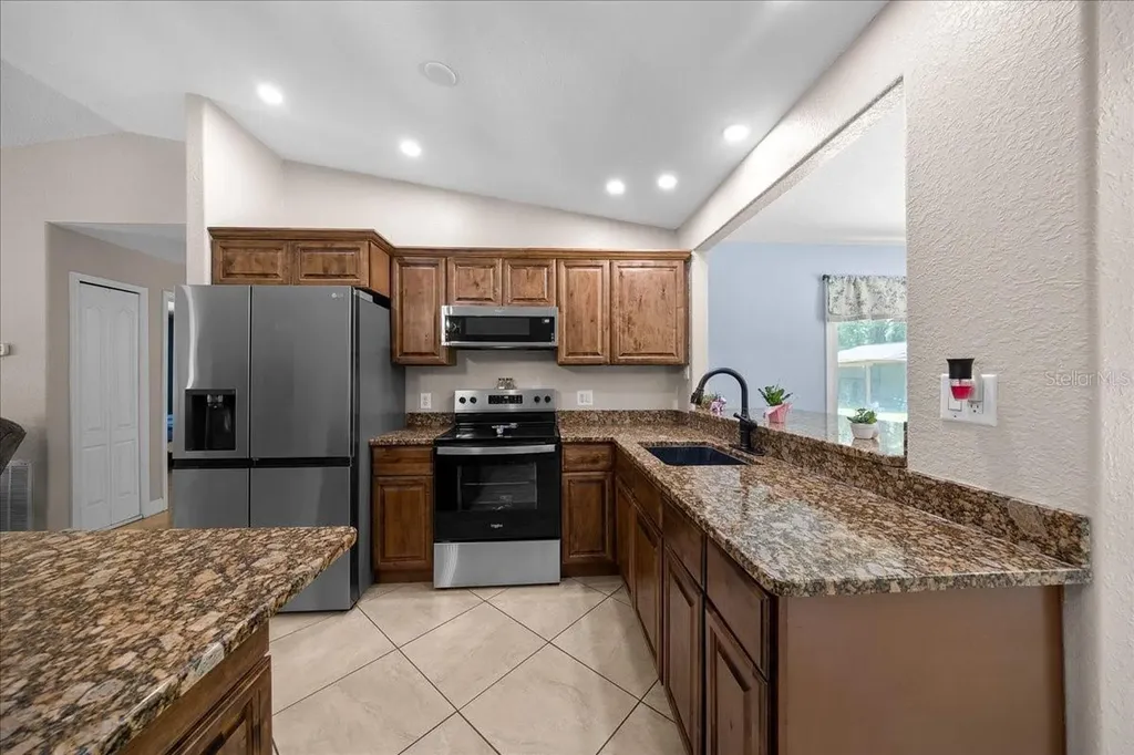 6150 S Highway 314a Ocklawaha FL 32179
