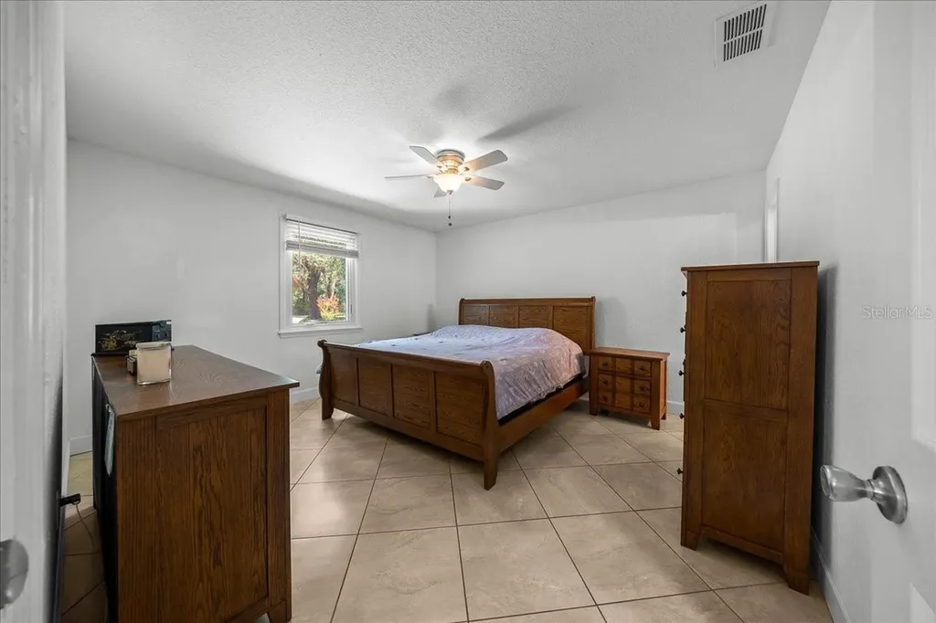 6150 S Highway 314a Ocklawaha FL 32179
