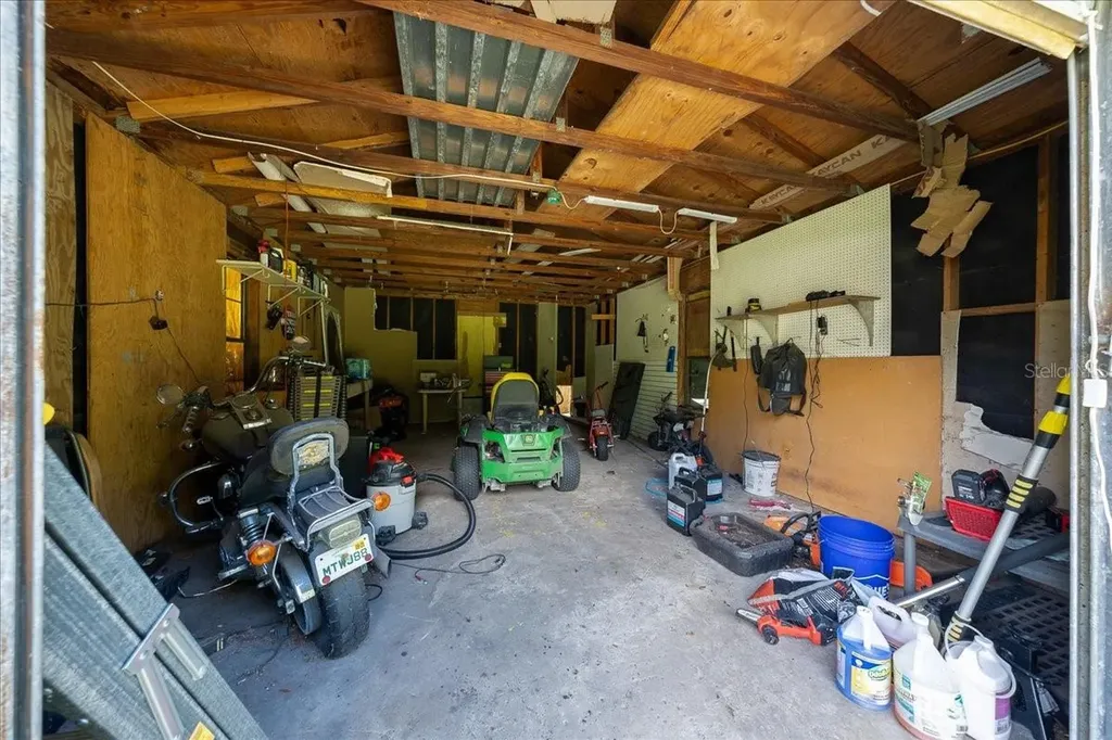 6150 S Highway 314a Ocklawaha FL 32179