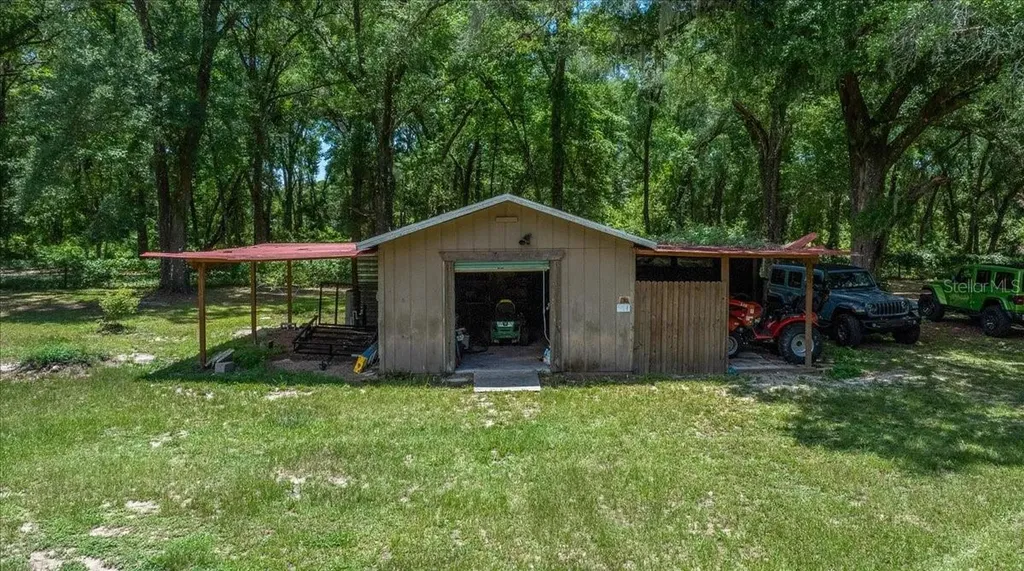 6150 S Highway 314a Ocklawaha FL 32179