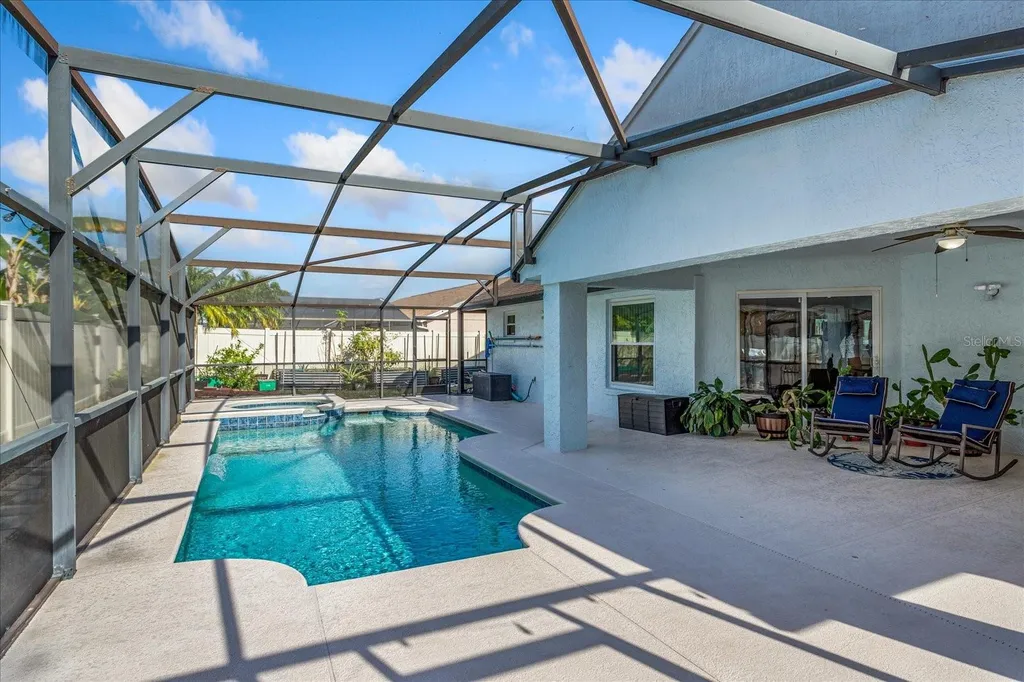 2821 Lone Feather Drive Orlando FL 32837