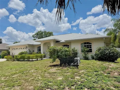 129 Fountain Street Port Charlotte FL 33953