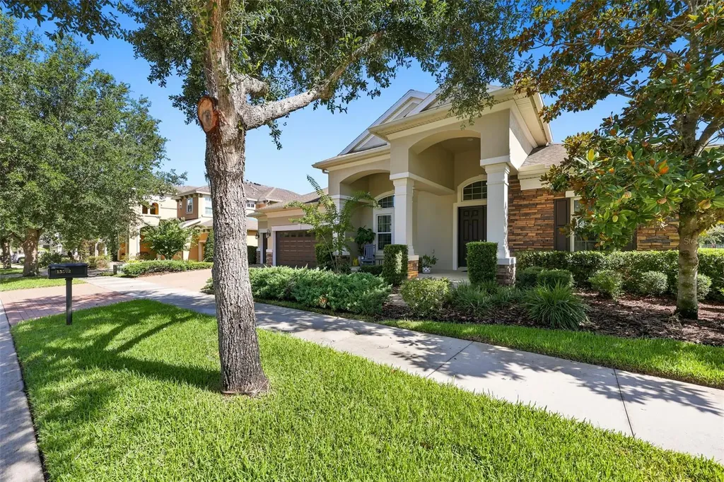15512 Mossy Ridge Lane Lithia FL 33547