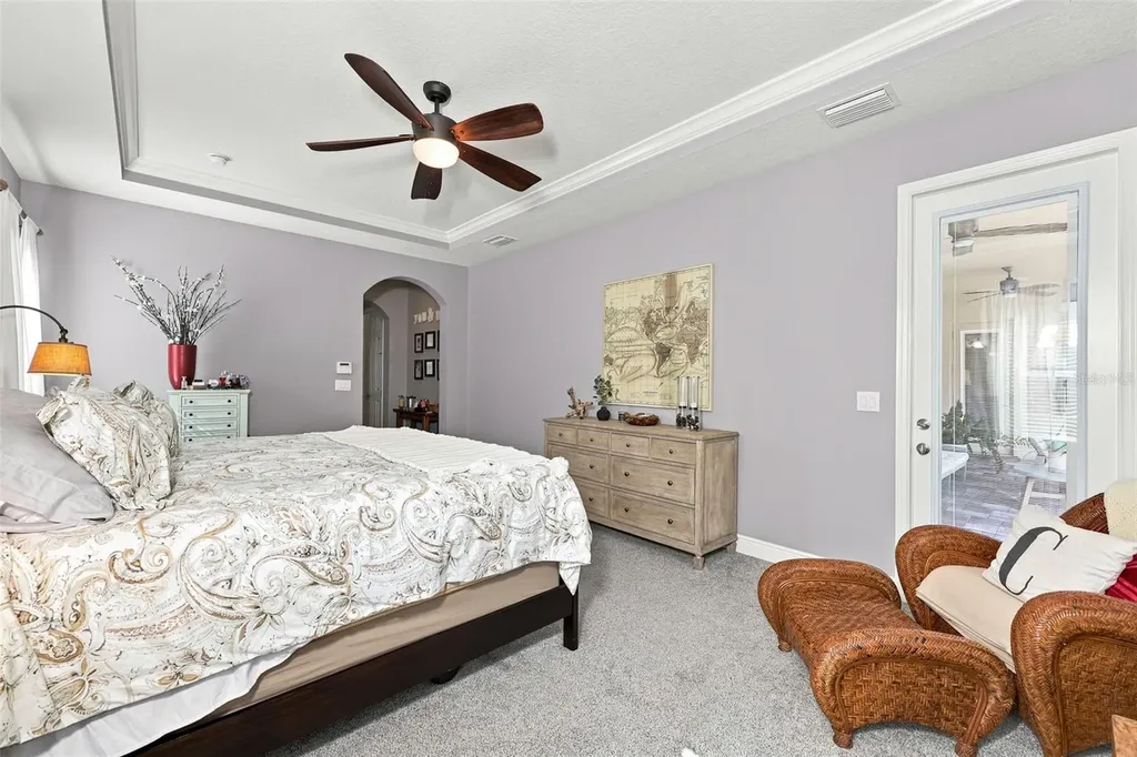 15512 Mossy Ridge Lane Lithia FL 33547