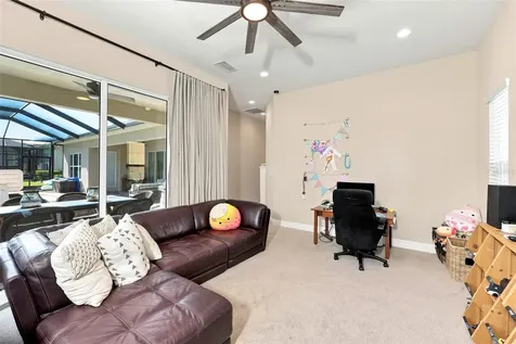 15512 Mossy Ridge Lane Lithia FL 33547
