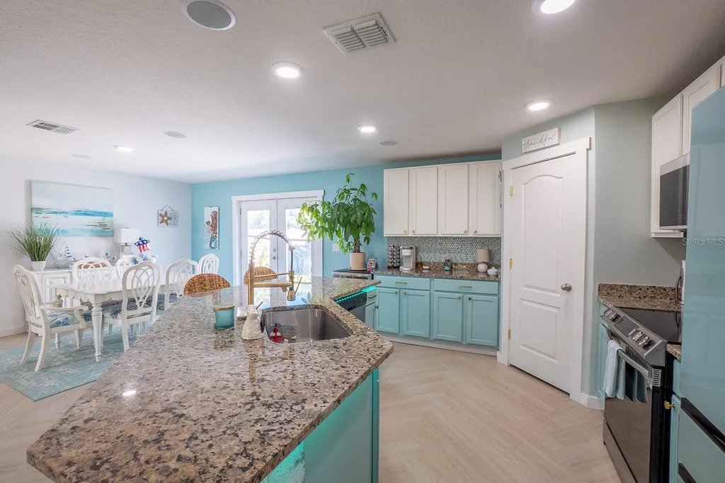 6 Pine Brook Drive Palm Coast FL 32164