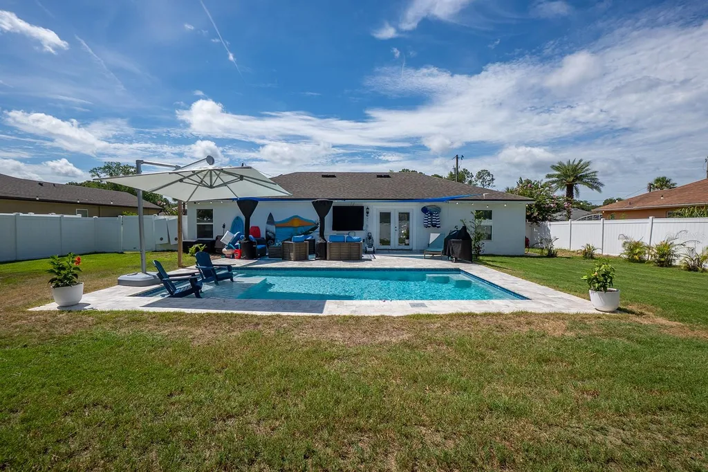 6 Pine Brook Drive Palm Coast FL 32164