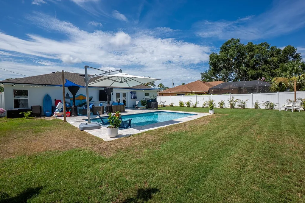 6 Pine Brook Drive Palm Coast FL 32164