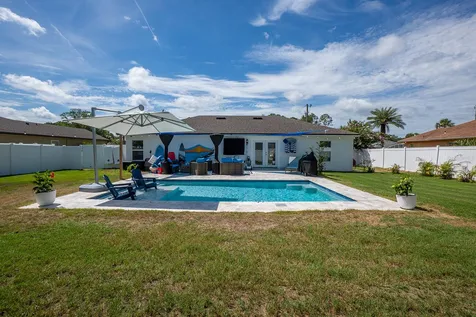 6 Pine Brook Drive Palm Coast FL 32164