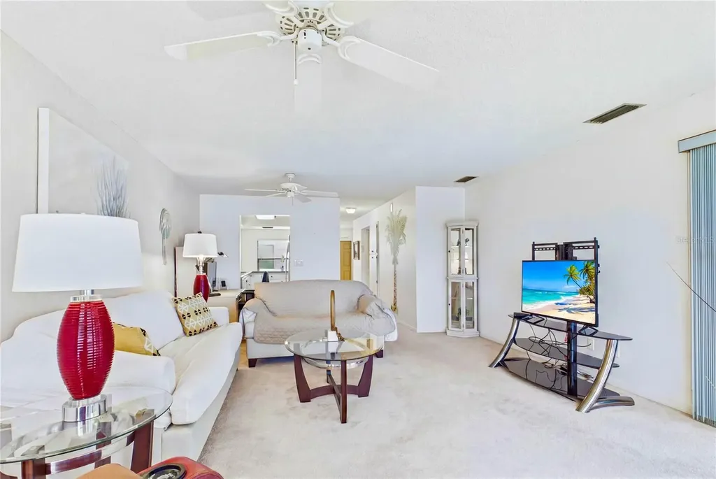 4218 SE 20th Place Cape Coral FL 33904