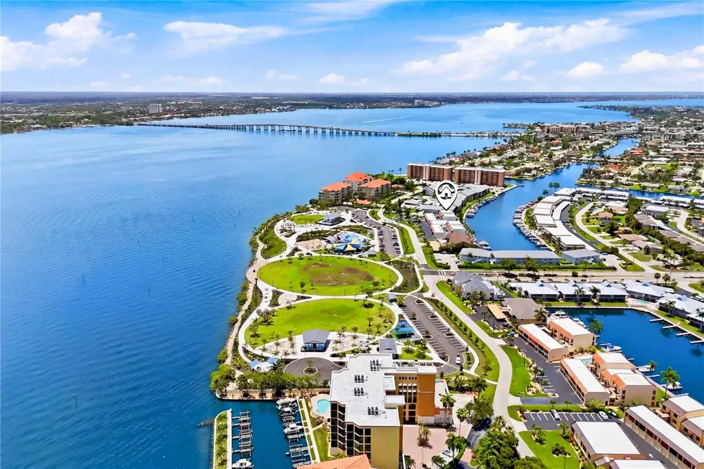4218 SE 20th Place Cape Coral FL 33904