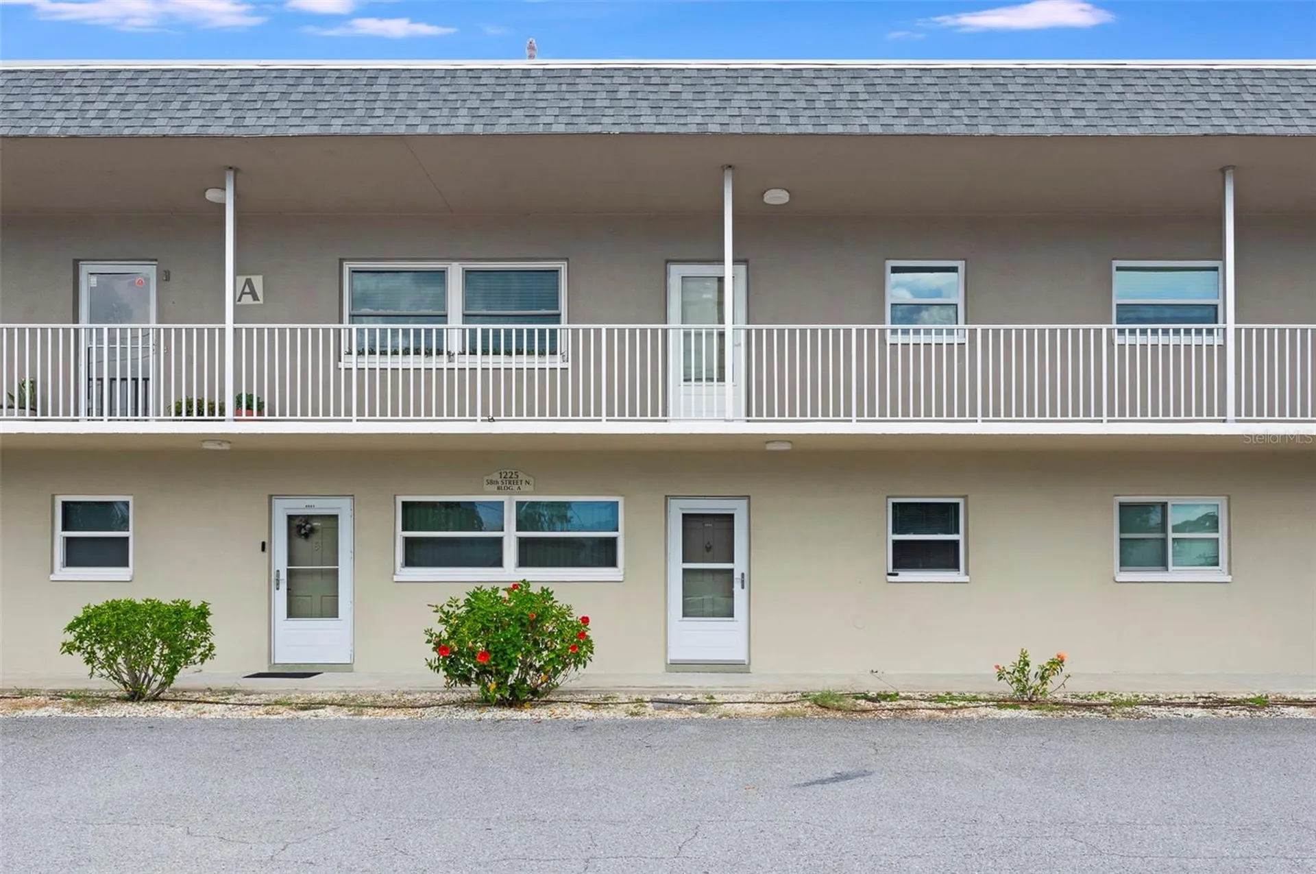 1225 58th Street N St Petersburg FL 33710
