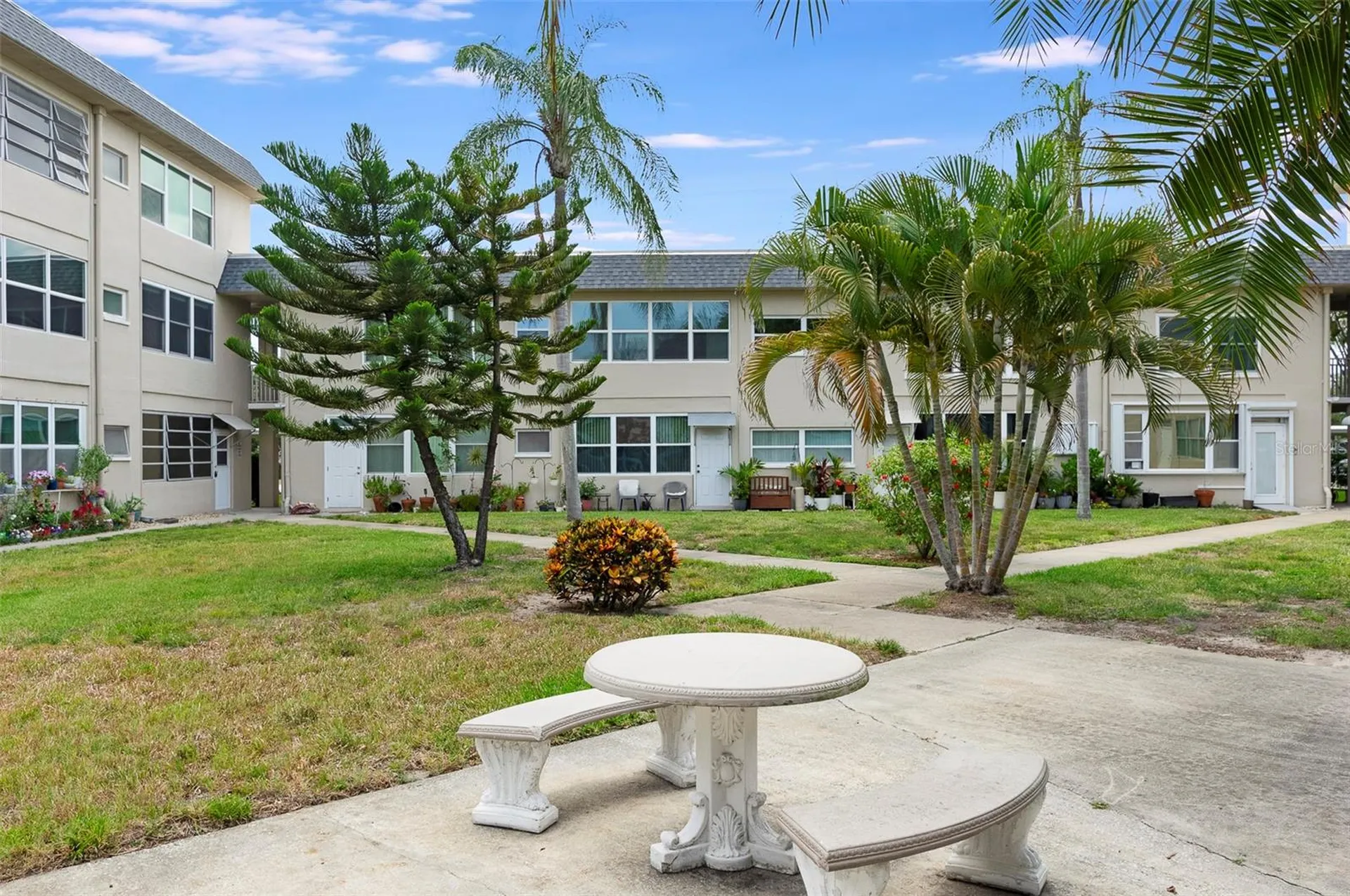 1225 58th Street N St Petersburg FL 33710
