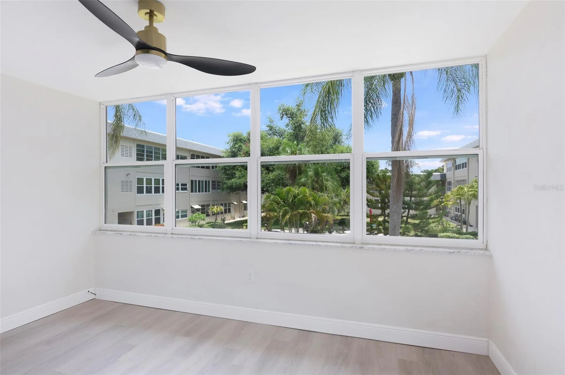 1225 58th Street N St Petersburg FL 33710