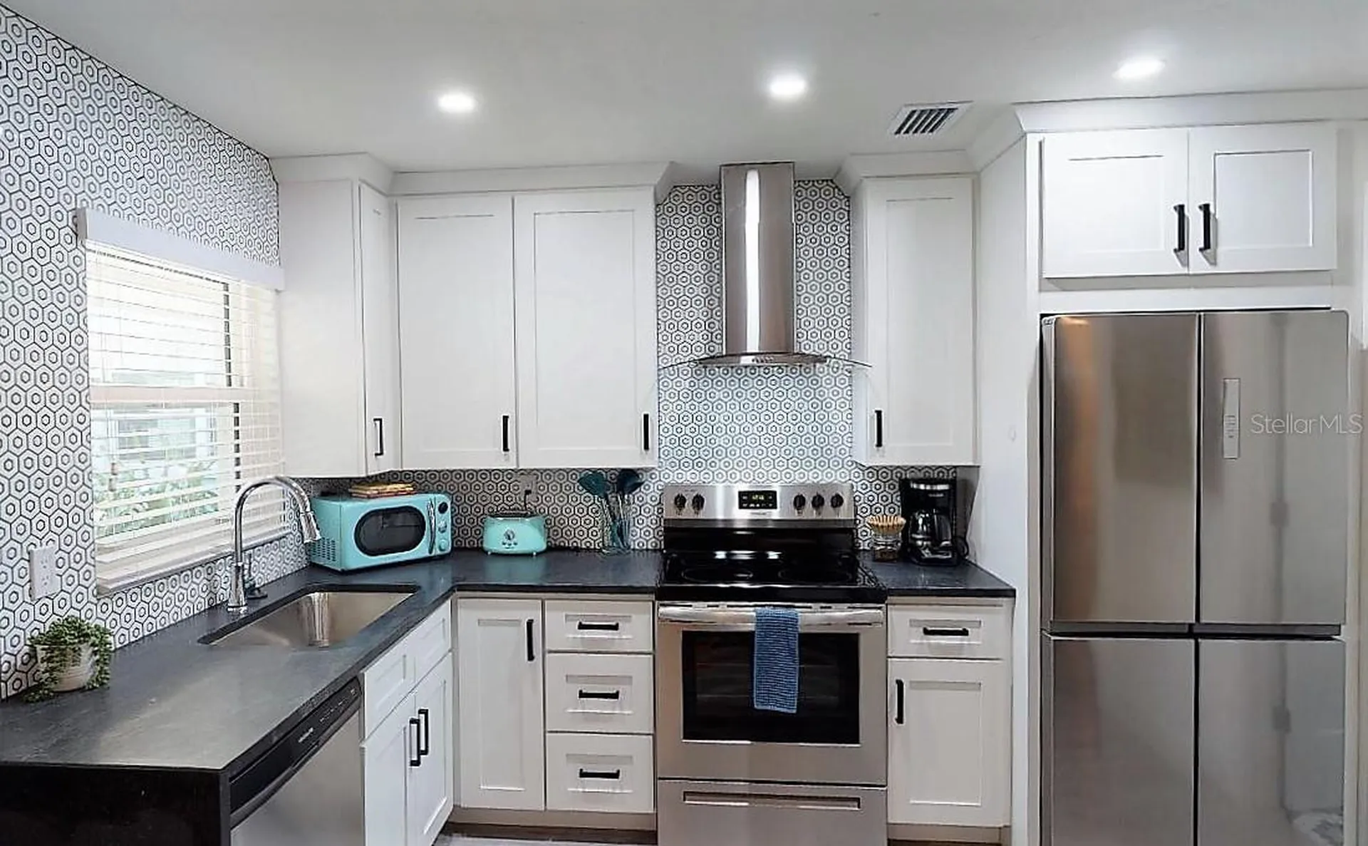 1912 Morrill Sarasota FL 34236
