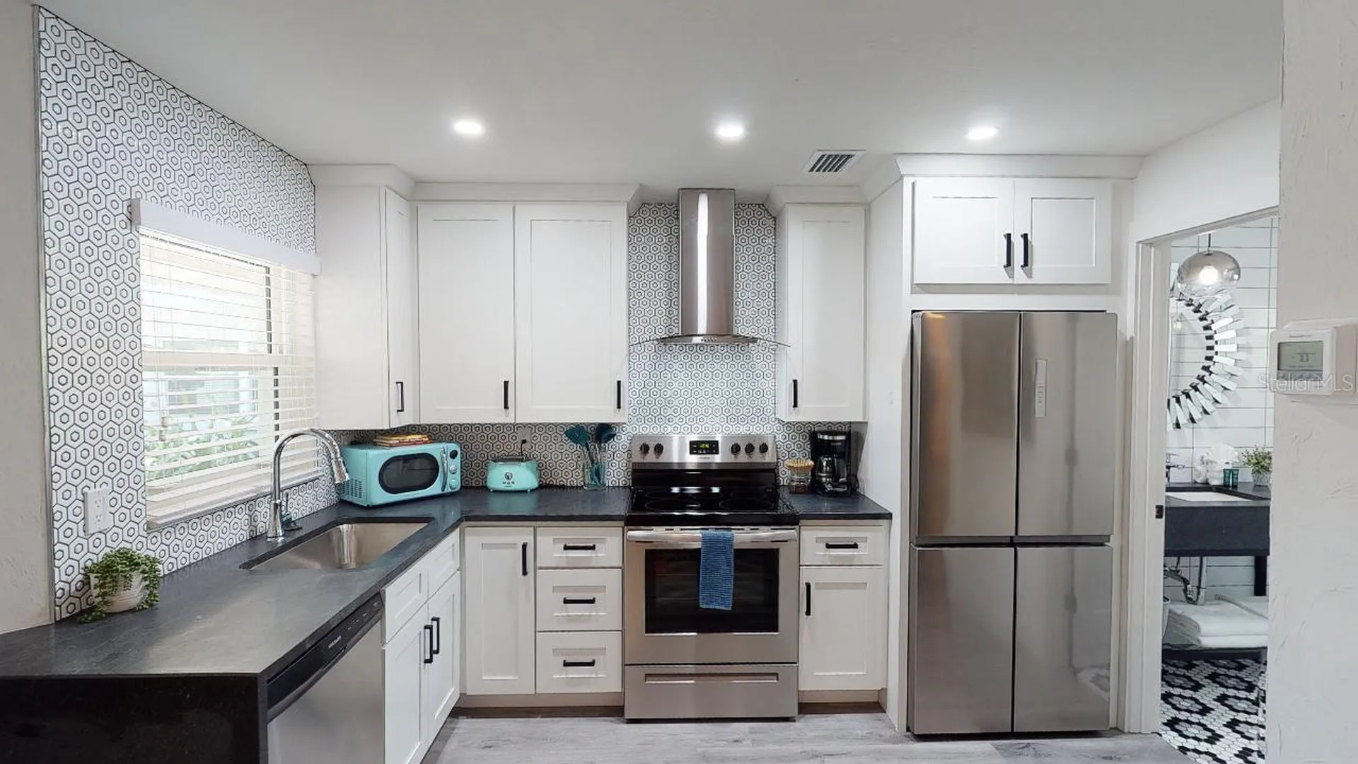 1912 Morrill Sarasota FL 34236
