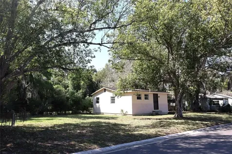 2024 Dixie Avenue Eustis FL 32726