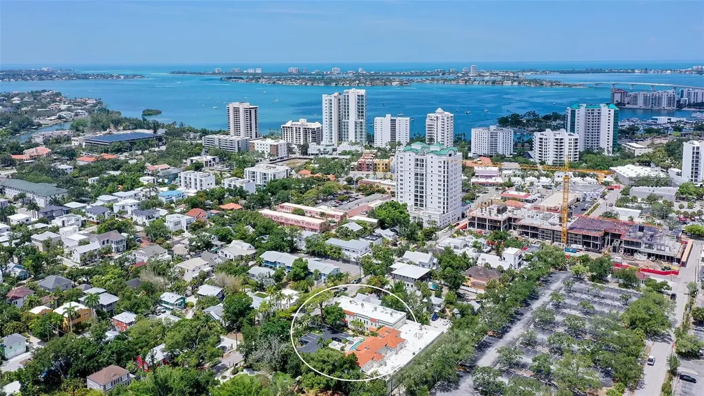 1685 Laurel Street Sarasota FL 34236