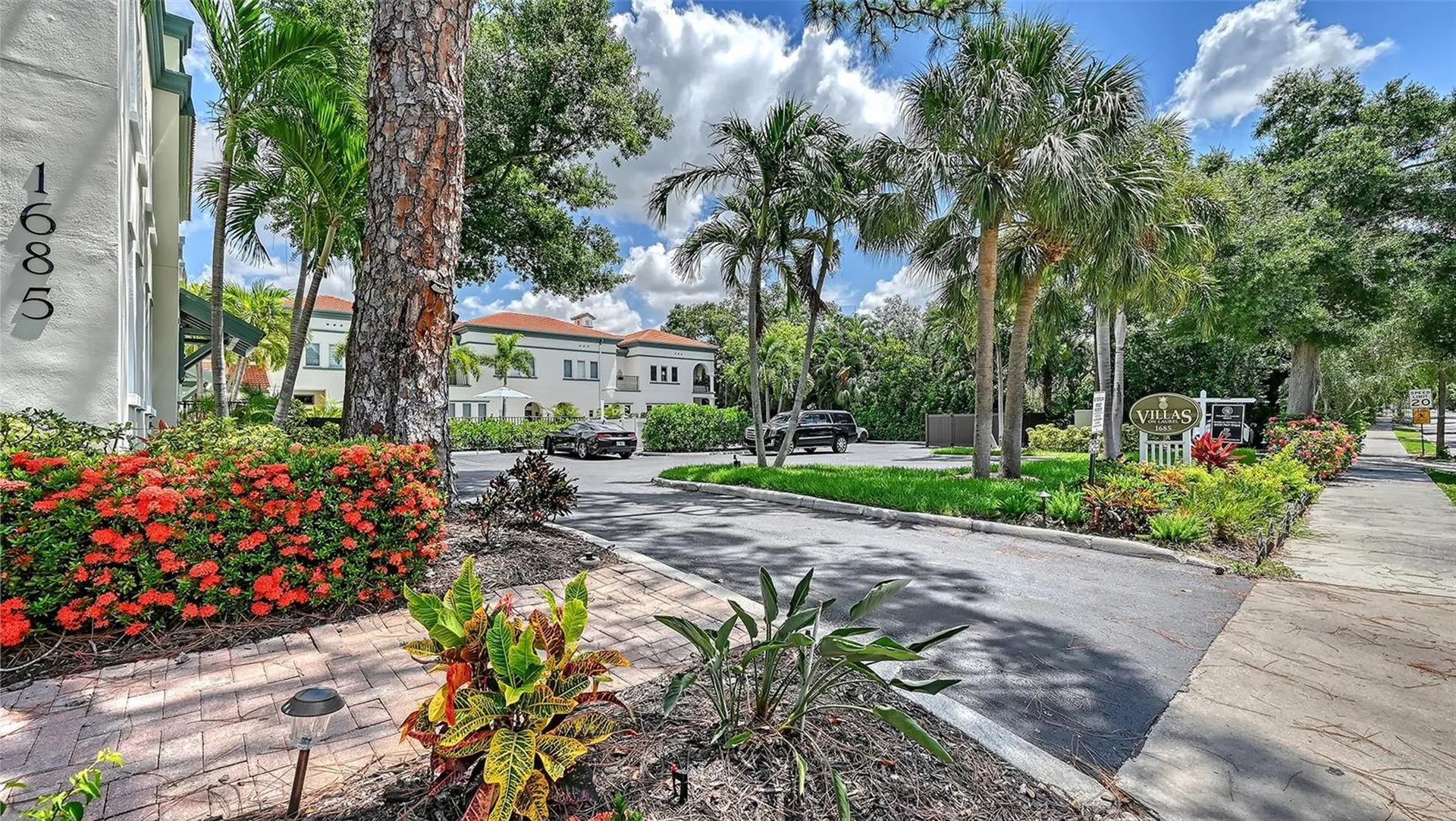 1685 Laurel Street Sarasota FL 34236