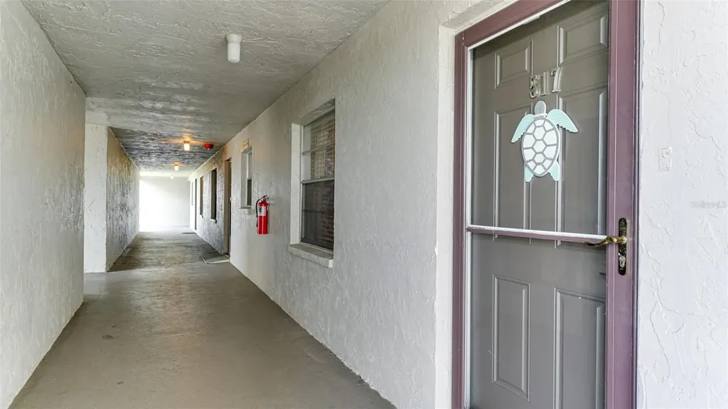 3276 Lake Bayshore Drive N Bradenton FL 34205