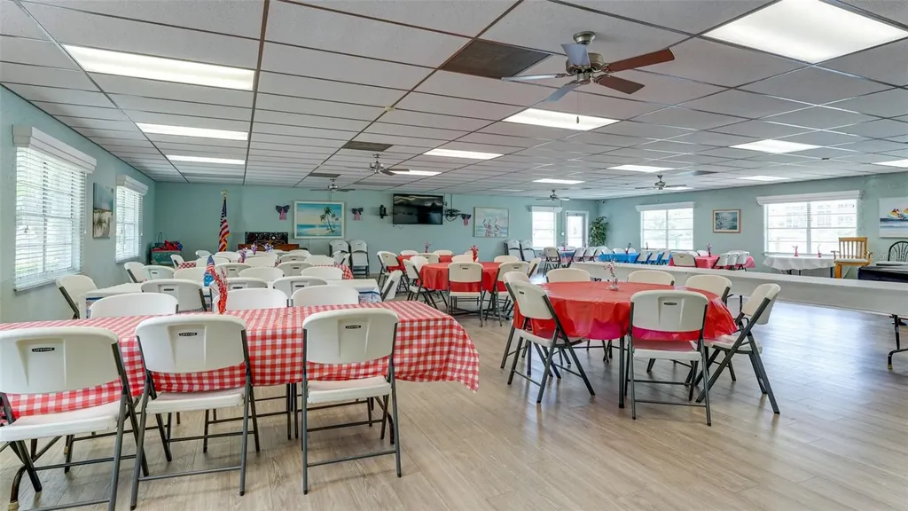 3276 Lake Bayshore Drive N Bradenton FL 34205