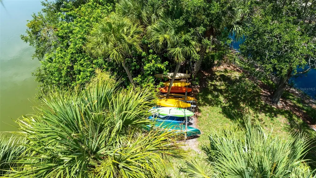 3276 Lake Bayshore Drive N Bradenton FL 34205