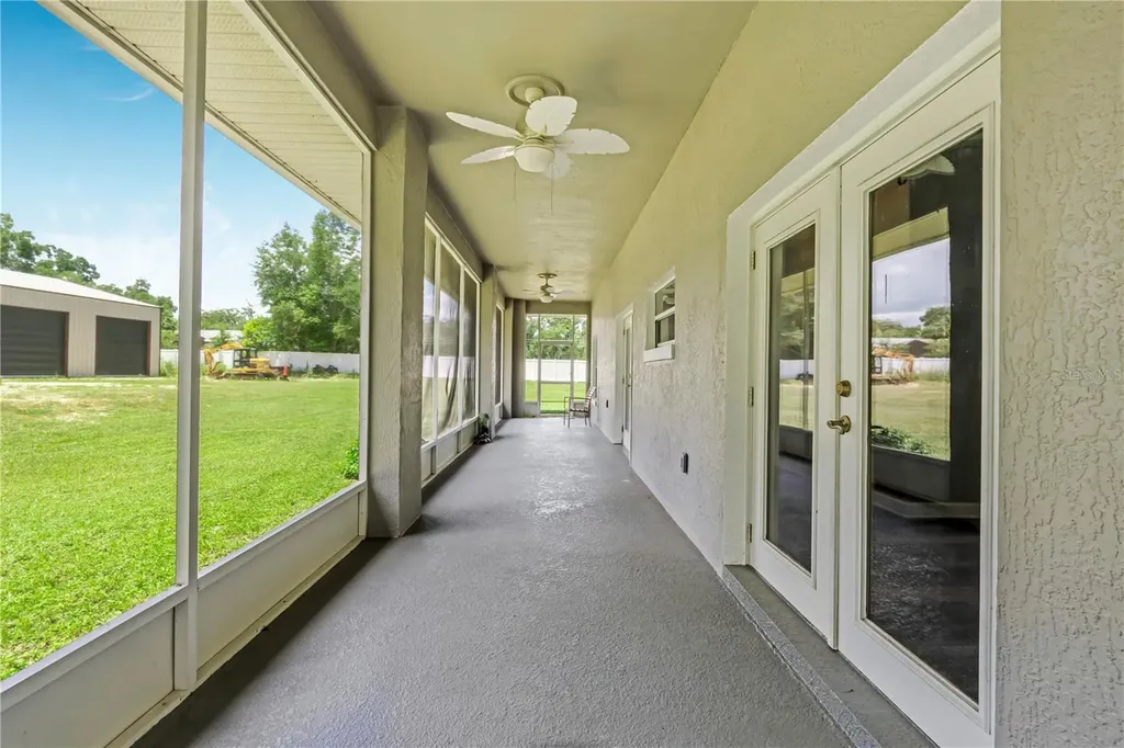 2287 N Spring Garden Avenue Deland FL 32720