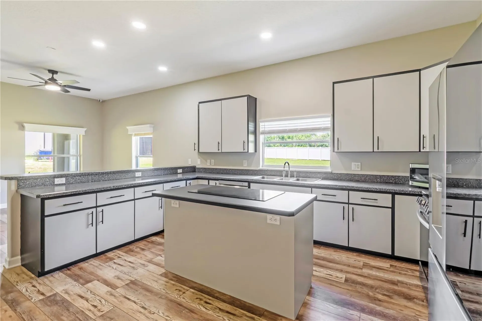 2287 N Spring Garden Avenue Deland FL 32720