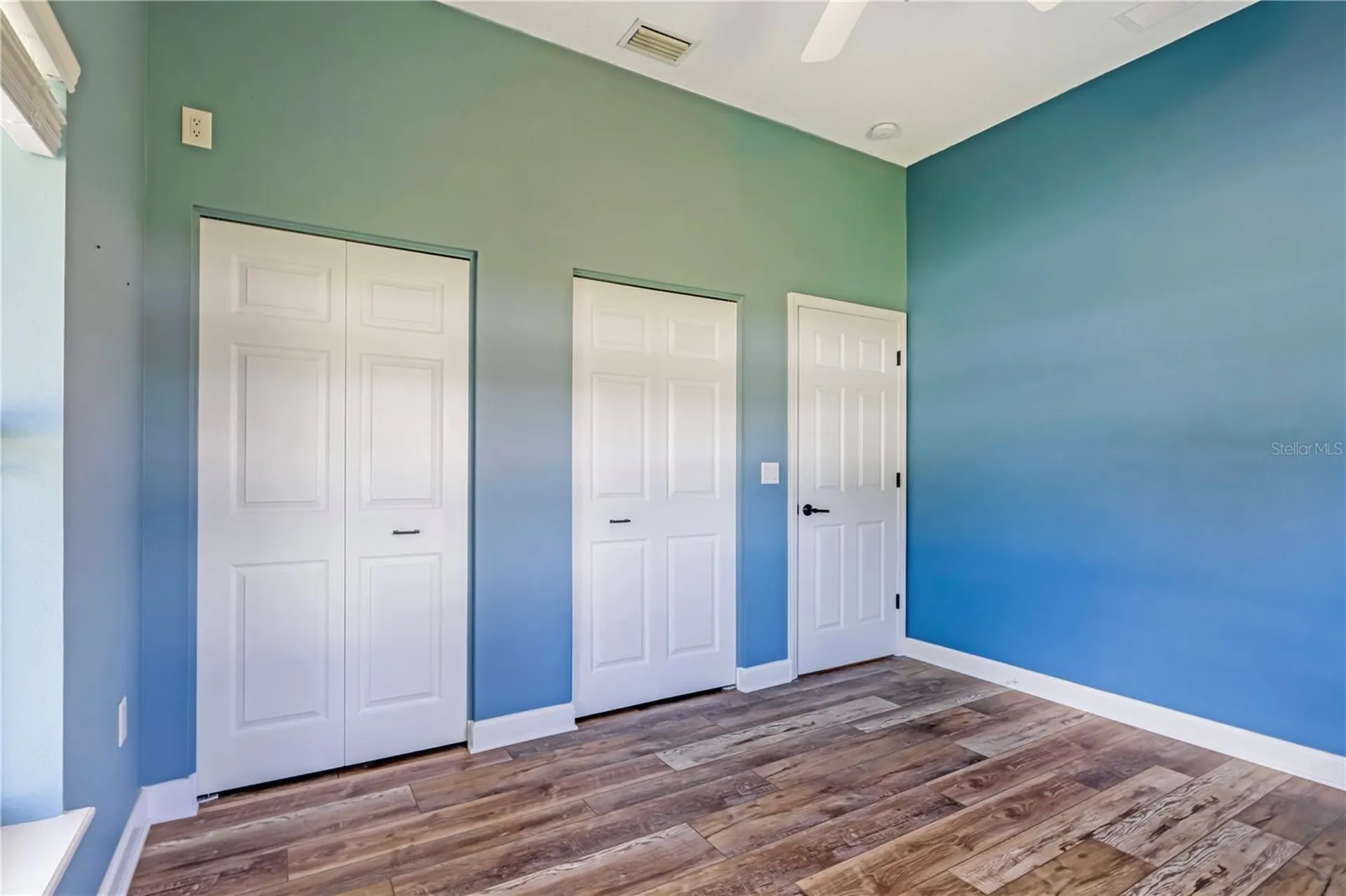 2287 N Spring Garden Avenue Deland FL 32720