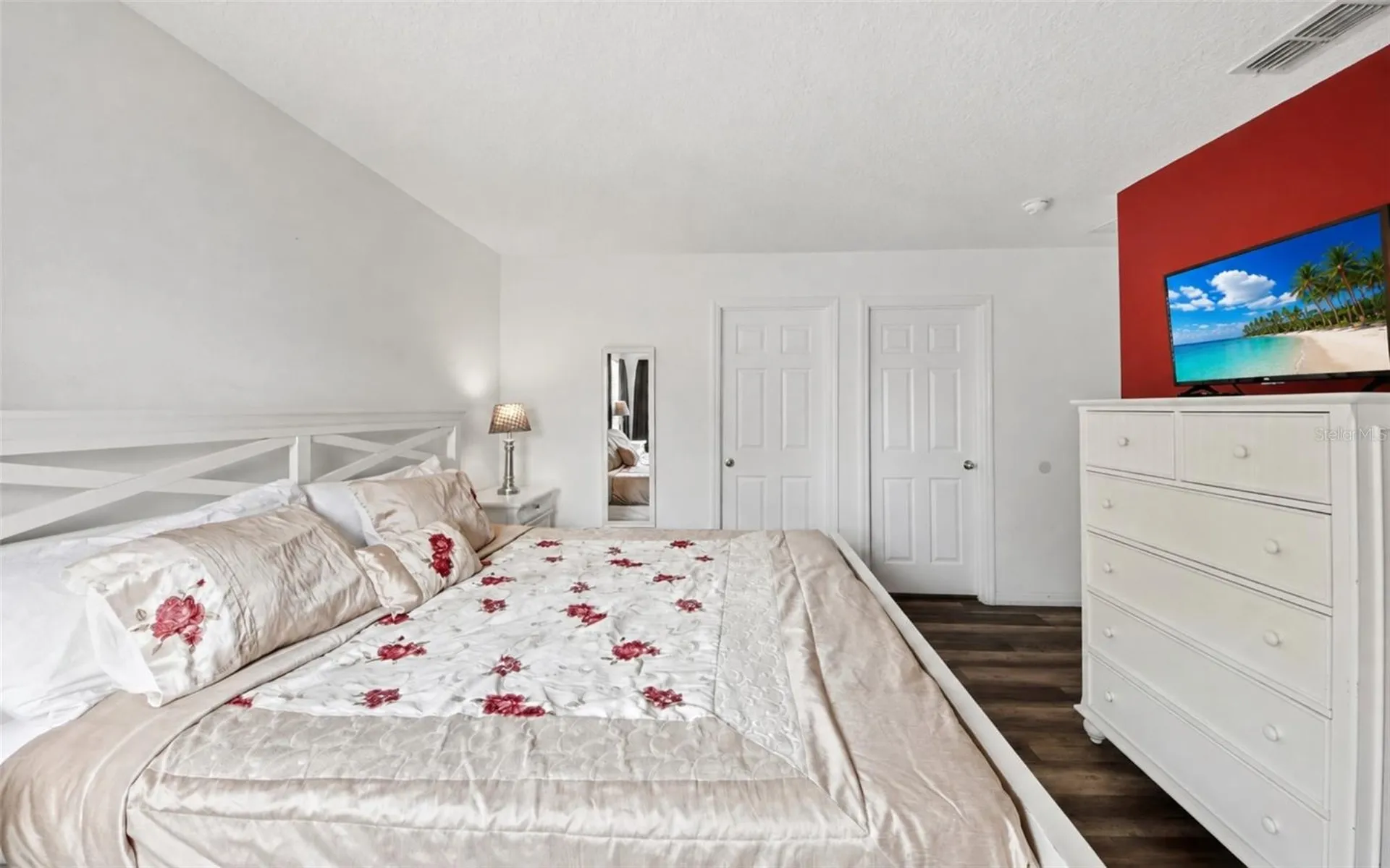 216 Sevilla Avenue Davenport FL 33897