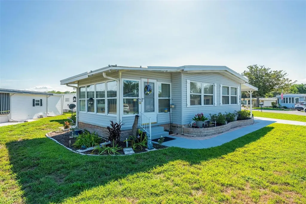 141 Azalea Trail Leesburg FL 34748