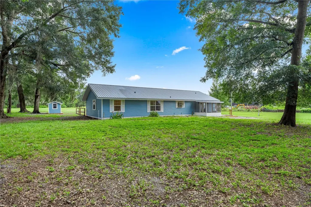 1890 NW 167th Place Trenton FL 32693