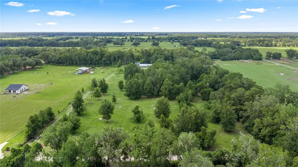 1890 NW 167th Place Trenton FL 32693