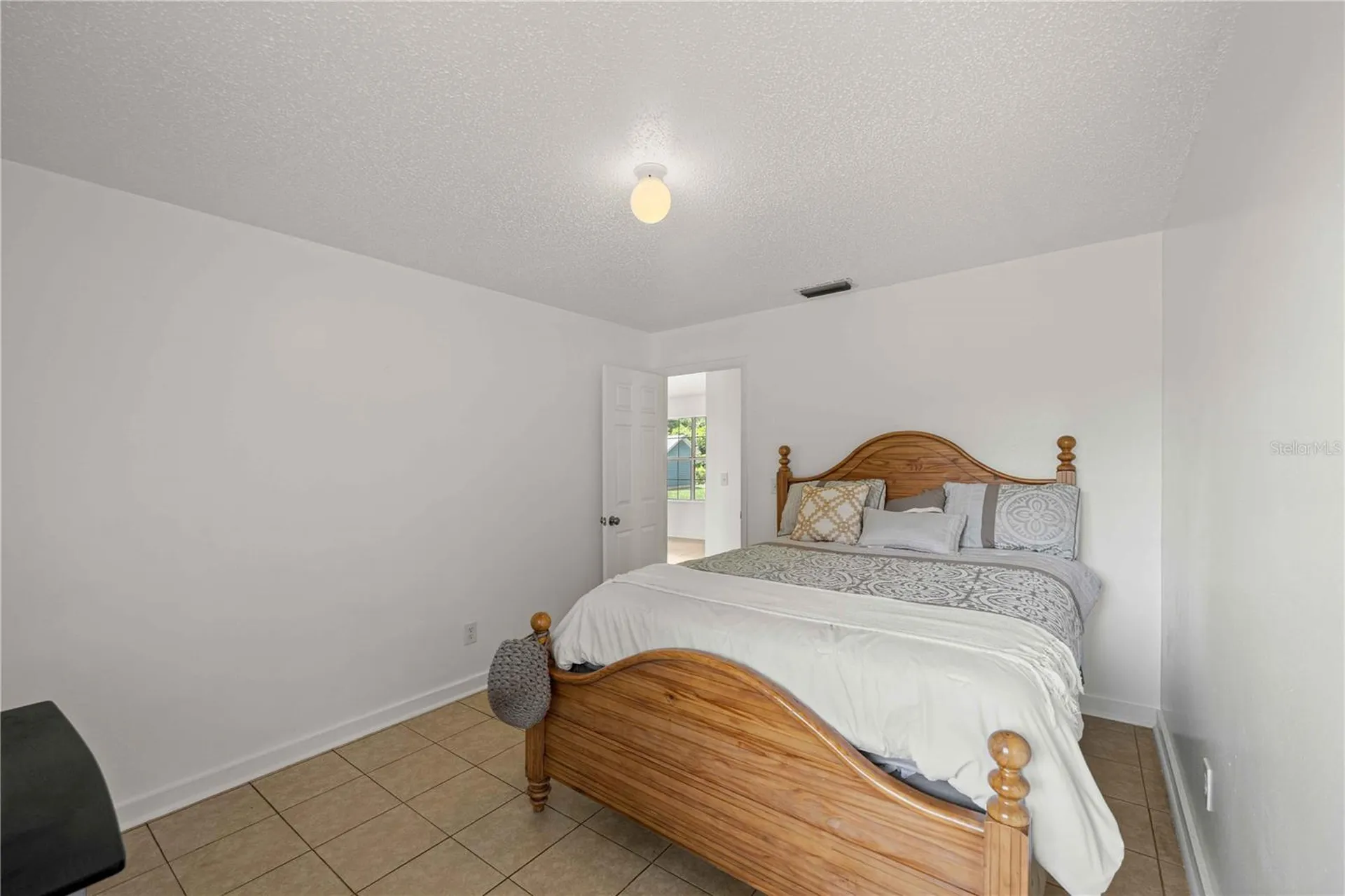 1890 NW 167th Place Trenton FL 32693