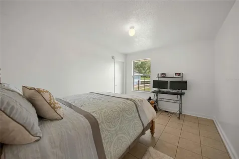 1890 NW 167th Place Trenton FL 32693