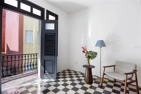 360-362 Fortaleza San Juan PR 00901