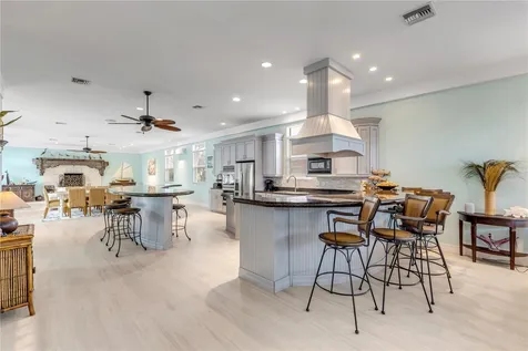 708 Ocean Avenue New Smyrna Beach FL 32169