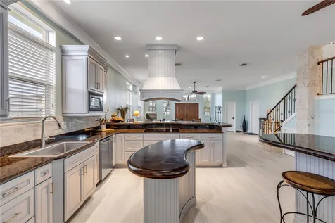 708 Ocean Avenue New Smyrna Beach FL 32169