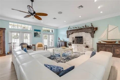 708 Ocean Avenue New Smyrna Beach FL 32169