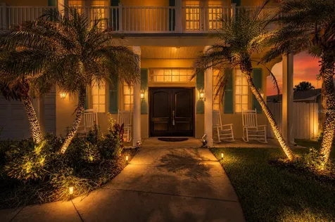 708 Ocean Avenue New Smyrna Beach FL 32169