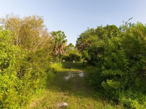 2925 Vance Terrace Port Charlotte FL 33981