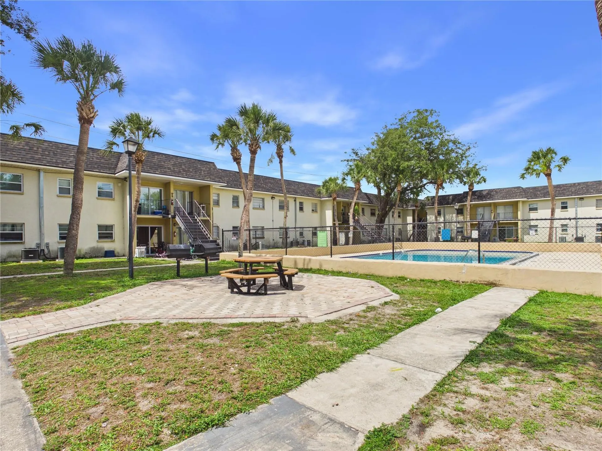 2800 E 113th Avenue Tampa FL 33612