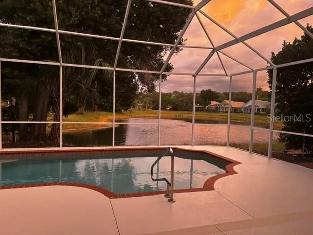 7105 Victoria Circle Bradenton FL 34201