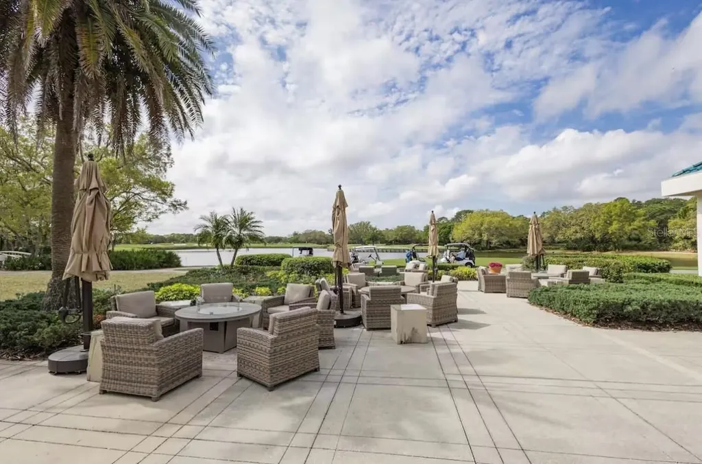 7105 Victoria Circle Bradenton FL 34201