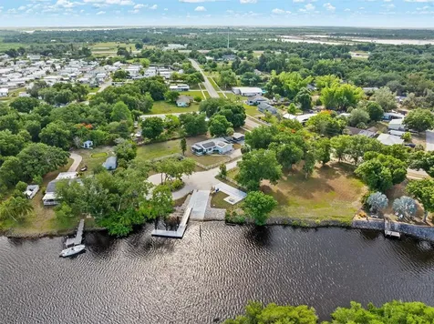 8126 Riverside Drive Punta Gorda FL 33982