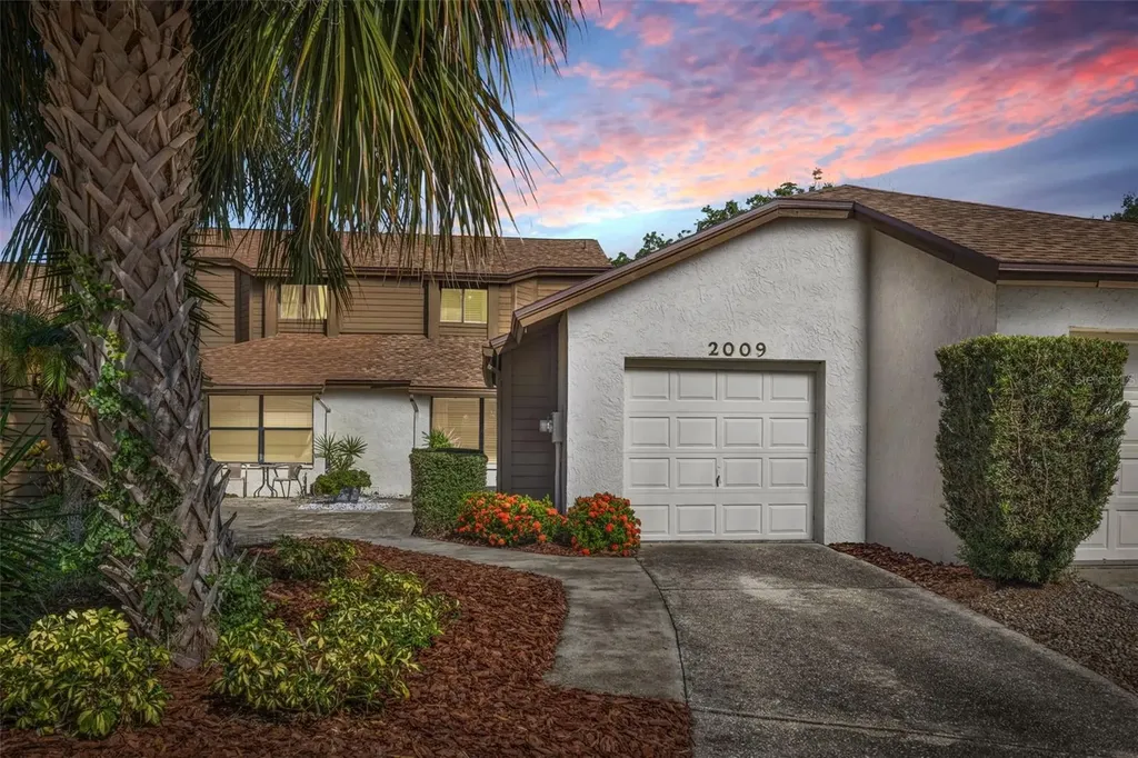 2009 Philippe Court Safety Harbor FL 34695