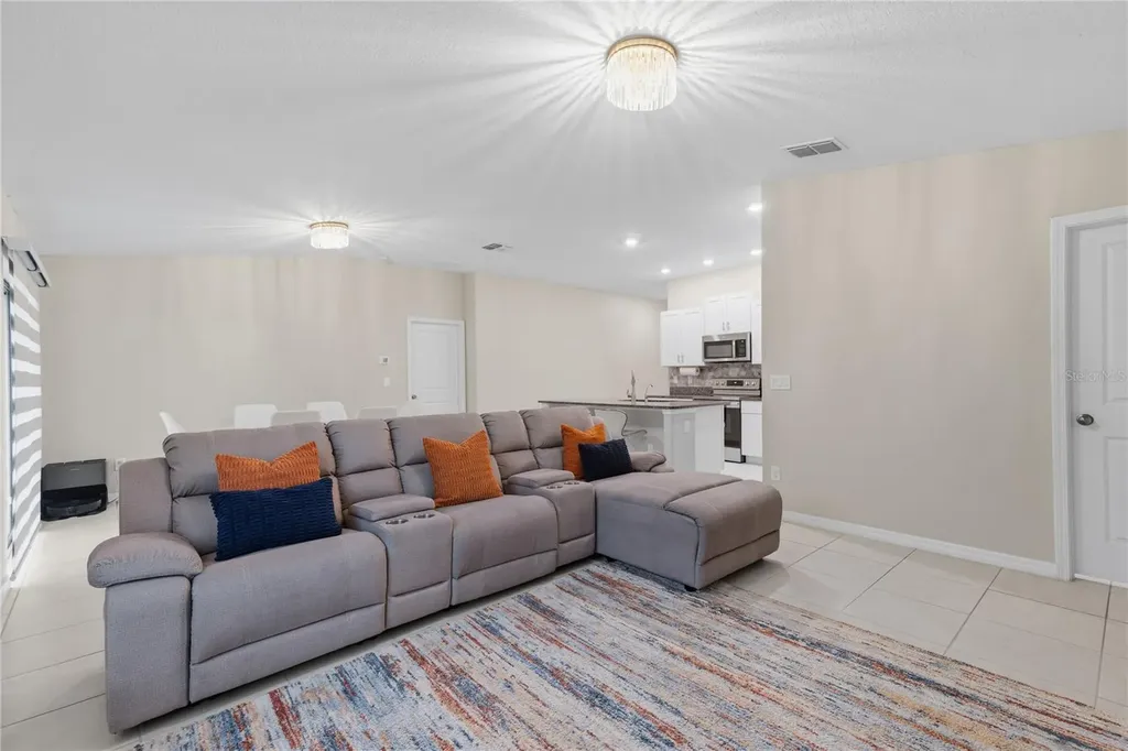31730 Sun Kettle Loop Wesley Chapel FL 33545