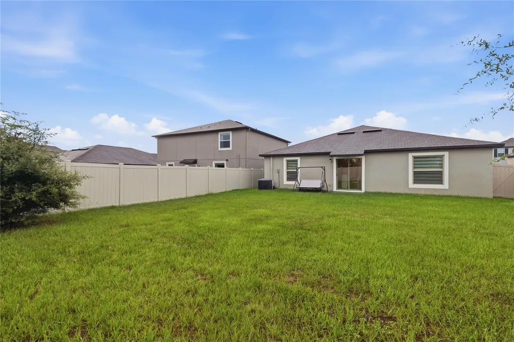 31730 Sun Kettle Loop Wesley Chapel FL 33545