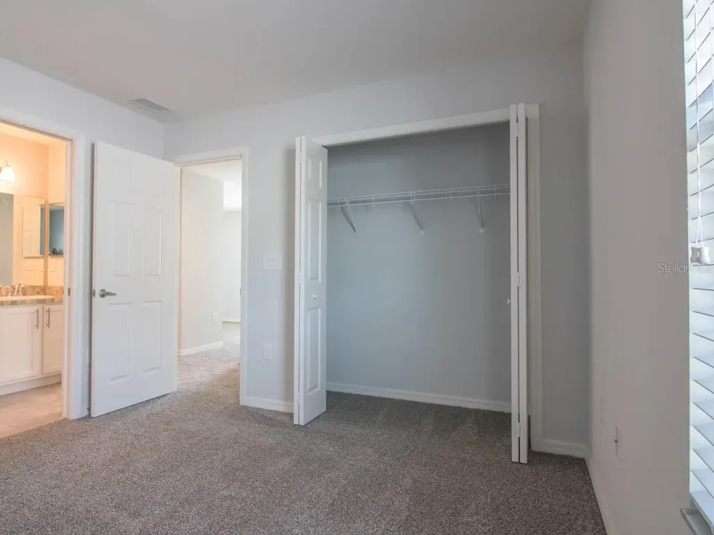 1097 Grantham Drive Sarasota FL 34234