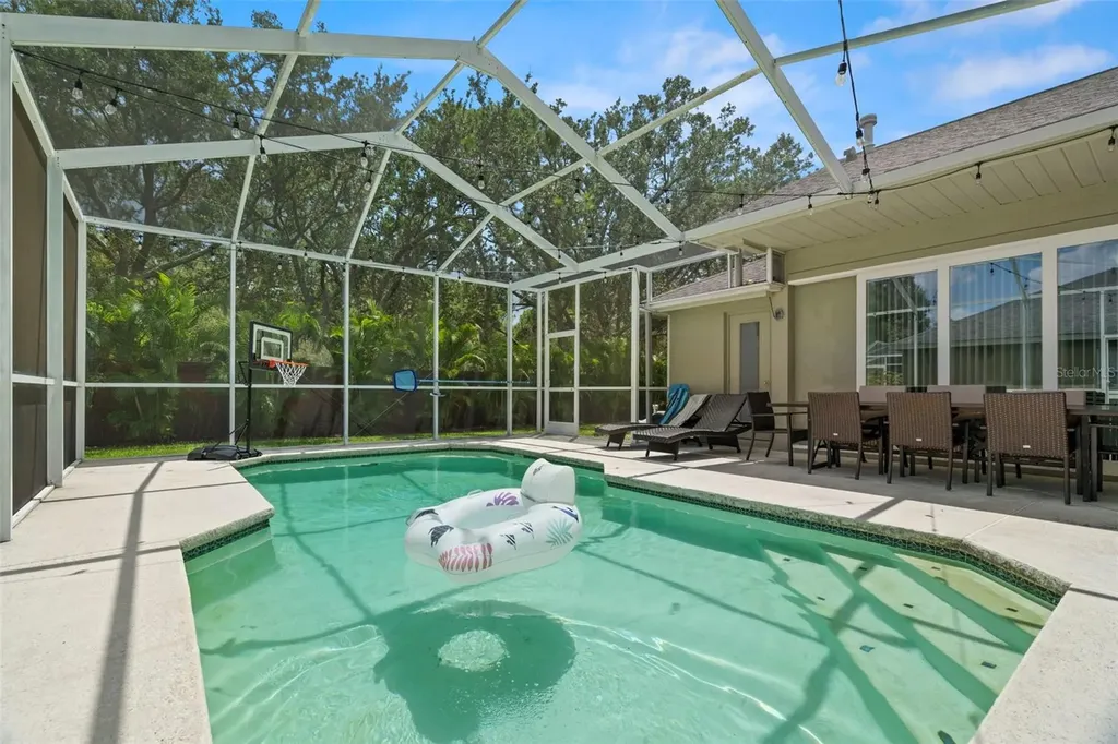 10516 Rochester Way Tampa FL 33626